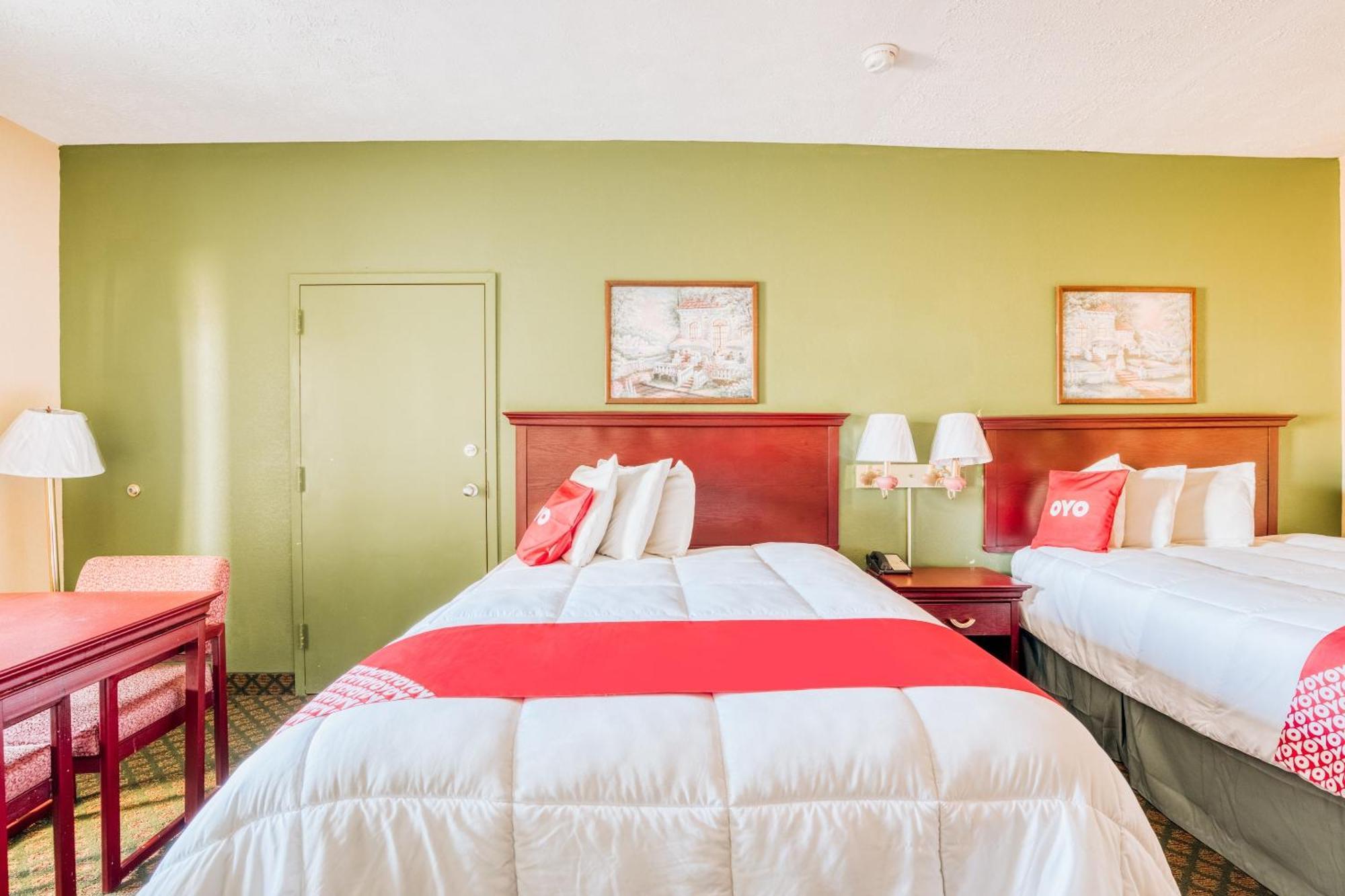 Oyo Hotel Grenada West Luaran gambar